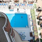 Flamingo Hotel 3*