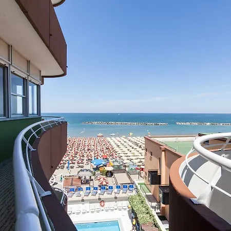 Flamingo Gatteo a Mare