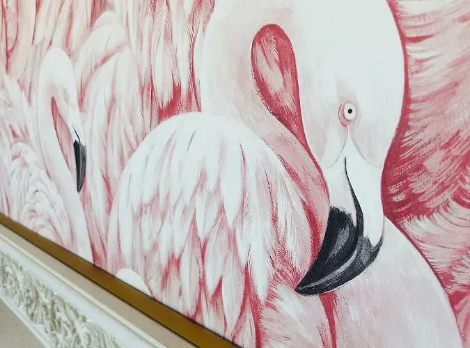 Flamingo 3*