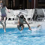 Flamingo Отель 3*