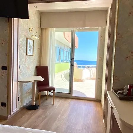 Ξενοδοχείο Flamingo