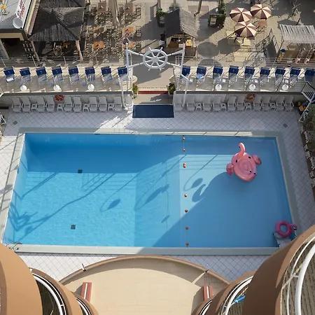 Ξενοδοχείο Flamingo 3*