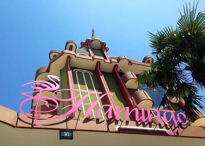 Flamingo 3*